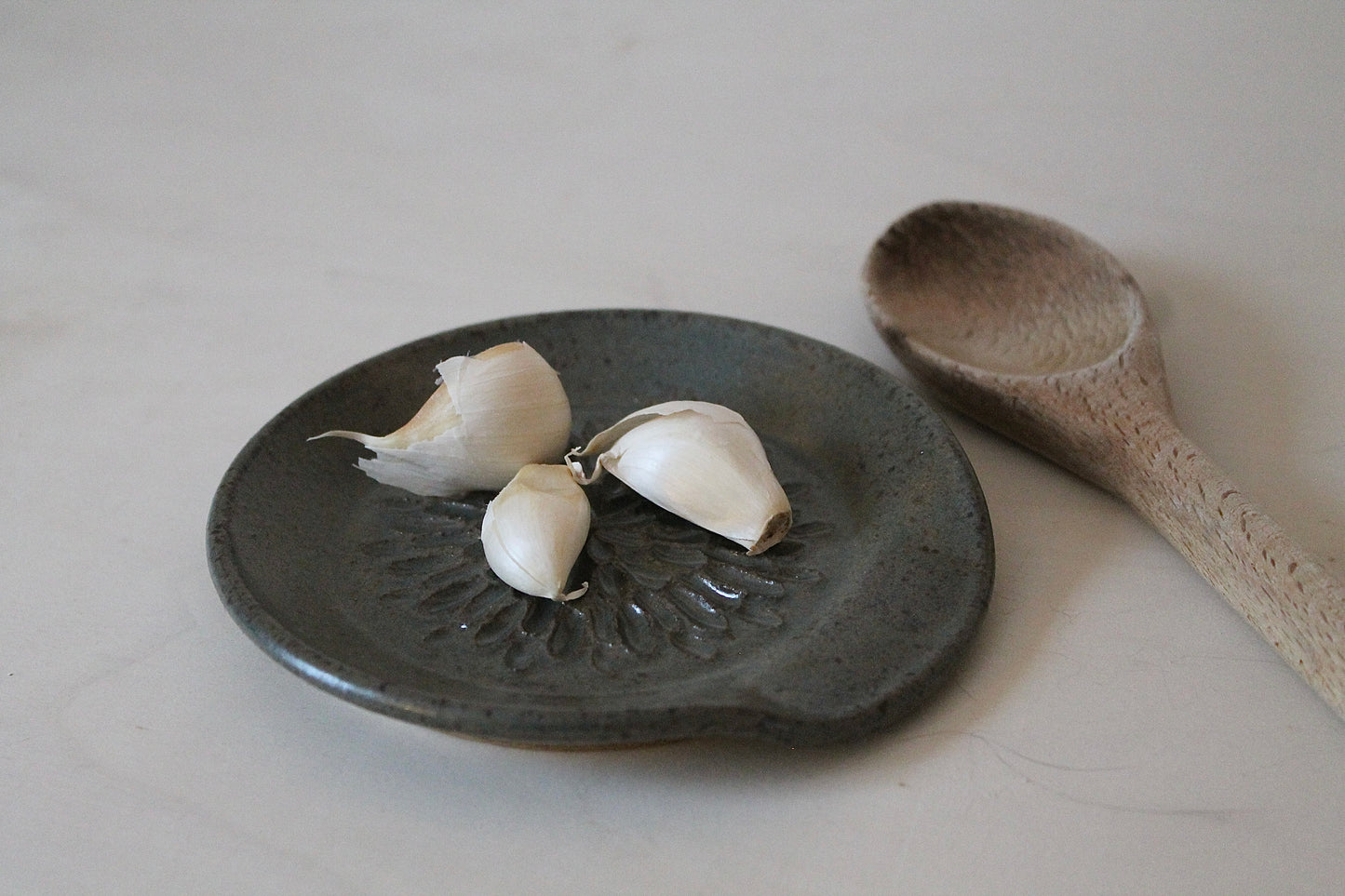 Spoon Rest |Garlic Grater x MOSS