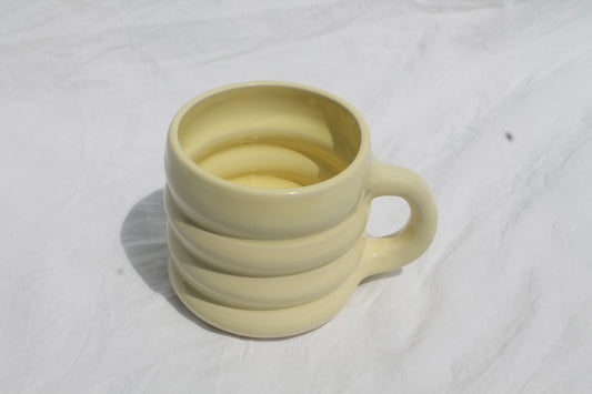 Wavy Mug- Butter